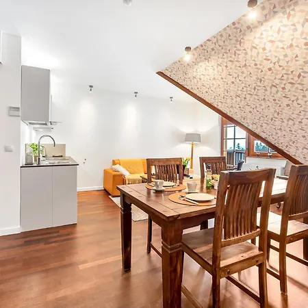 Nad Stokiem Narciarskim - 2-poziomowy Appartamento *